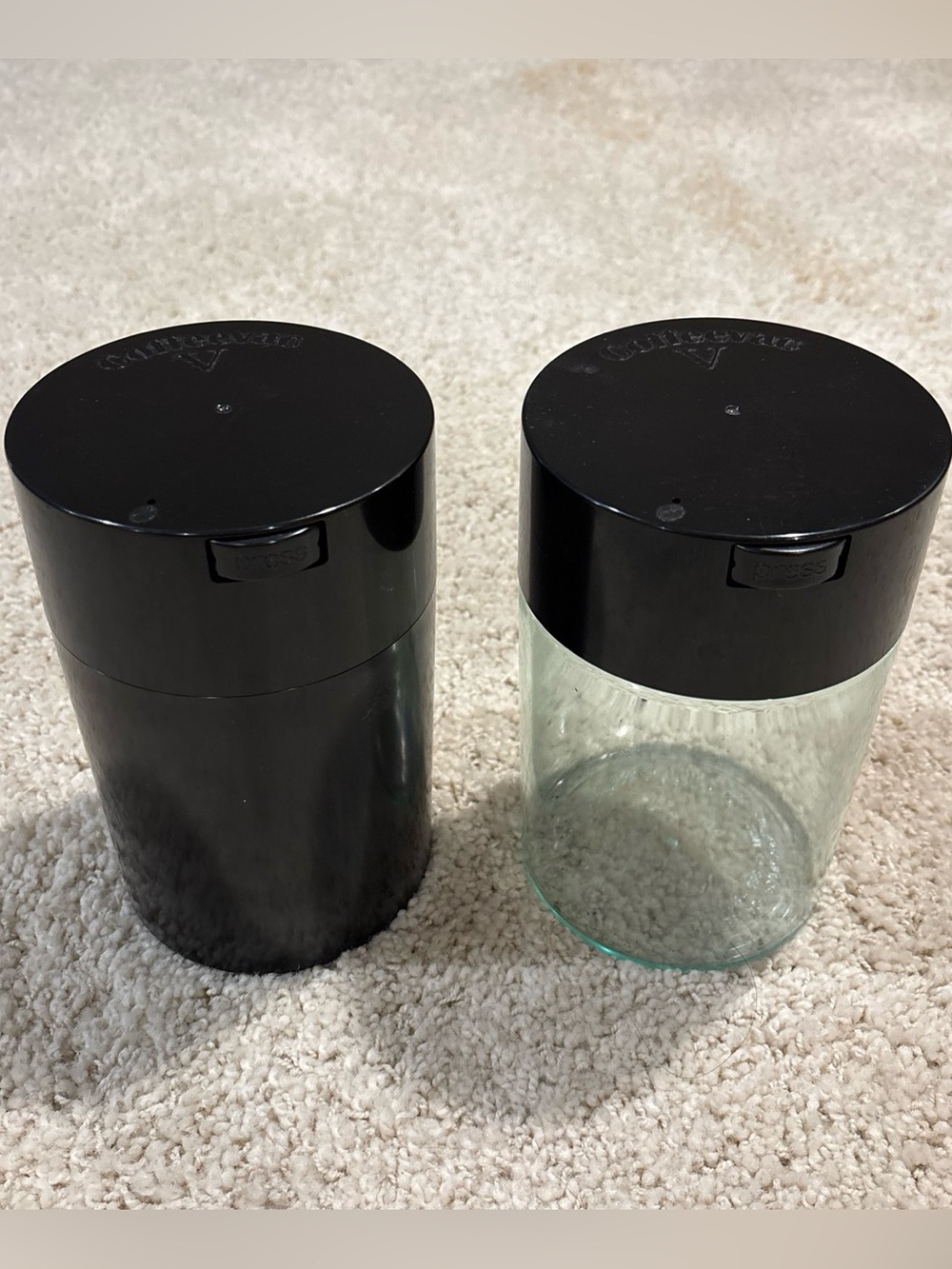 Coffeevac Black Vacuum Sealed Coffee Bean Saver Container Canister 7.5in Storage